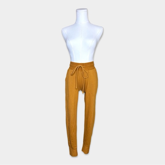 47. FREE PEOPLE MOVEMENT Joggers Size XS Orange Yellow Color - Picture 3 of 4